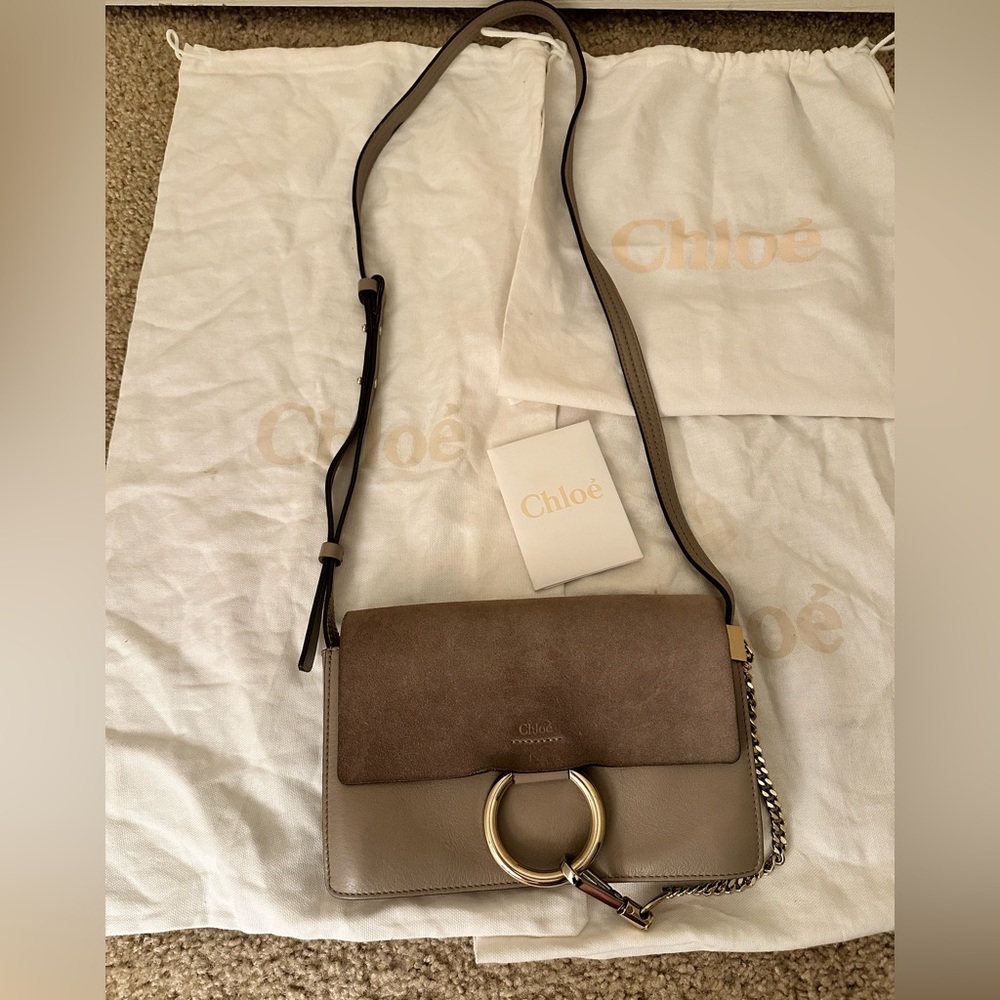 Chloé Small Faye Shoulder Bag in Taupe Brown